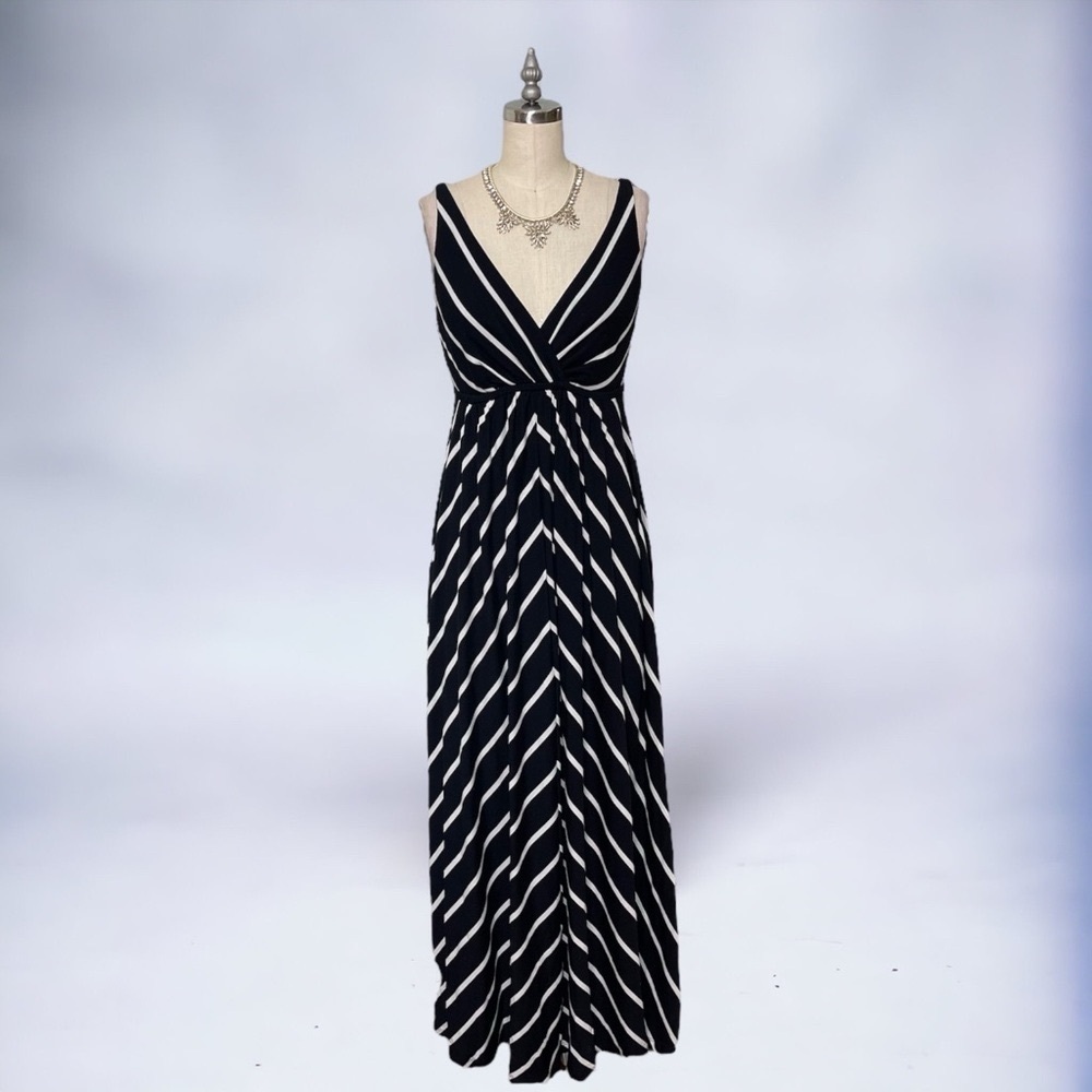 Soma Striped Maxi Dress Black & White Sundress Size Small - Picture 9 of 9